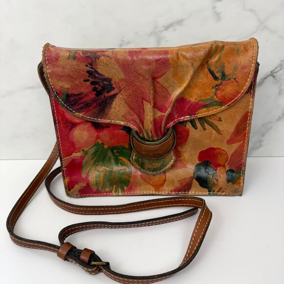 Patricia Nash Handbags - Patricia Nash Womens Van Sannio Trifold Cluth Crossbody Bag Leather Floral Red